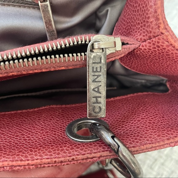 CHANEL Caviar Leather Red Grand Shopping Tote (GST) Bag - Picture 11 of 14